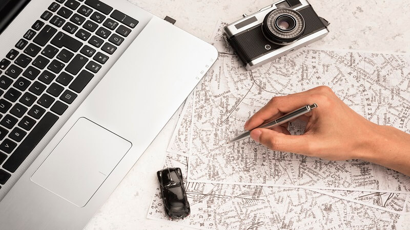Digital Nomad Documentation: How Technology is Revolutionizing Travel Document Photography